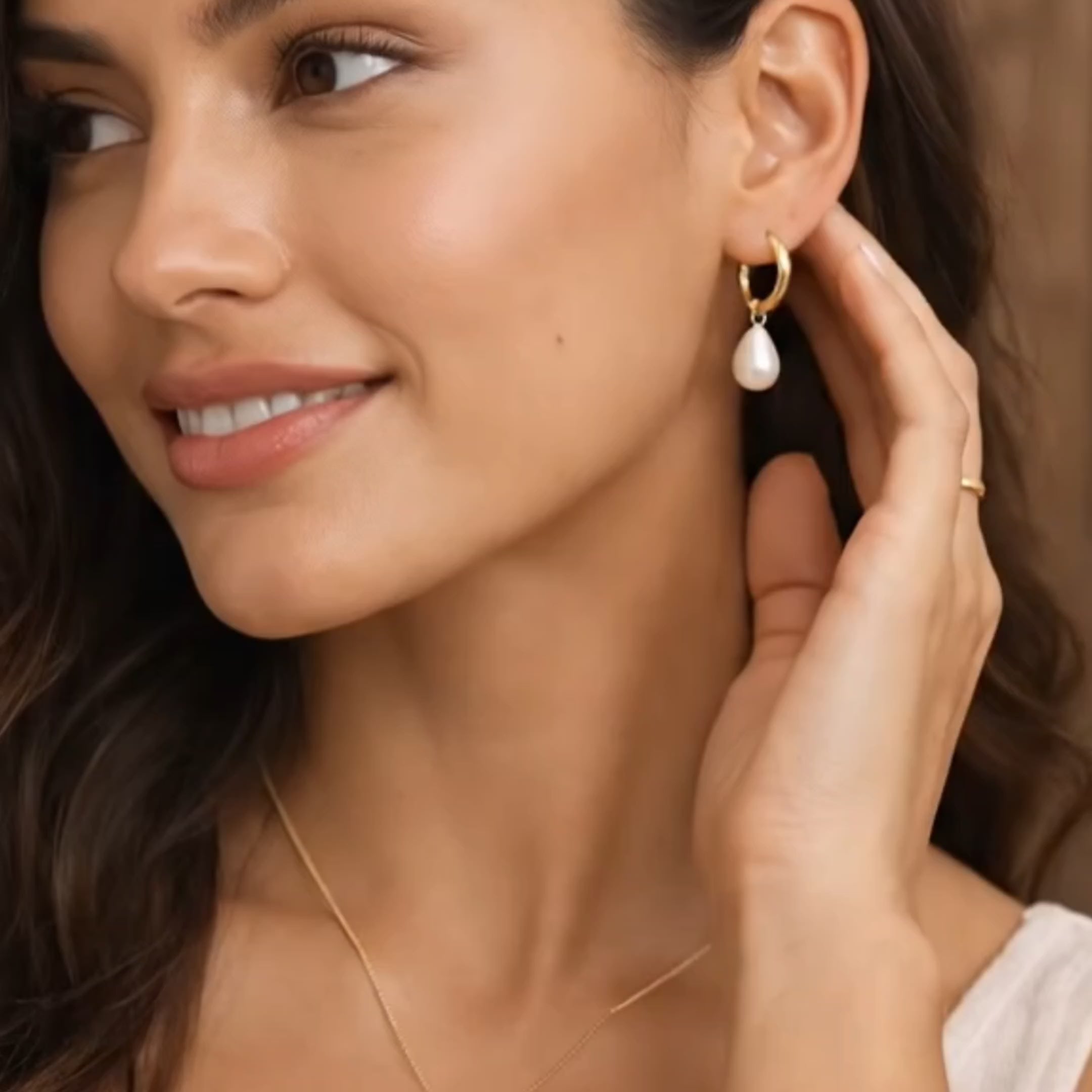 Aurielle Pearl Necklace Set – 18K Gold Plated