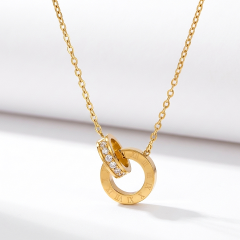 Double Ring Pendant Necklace