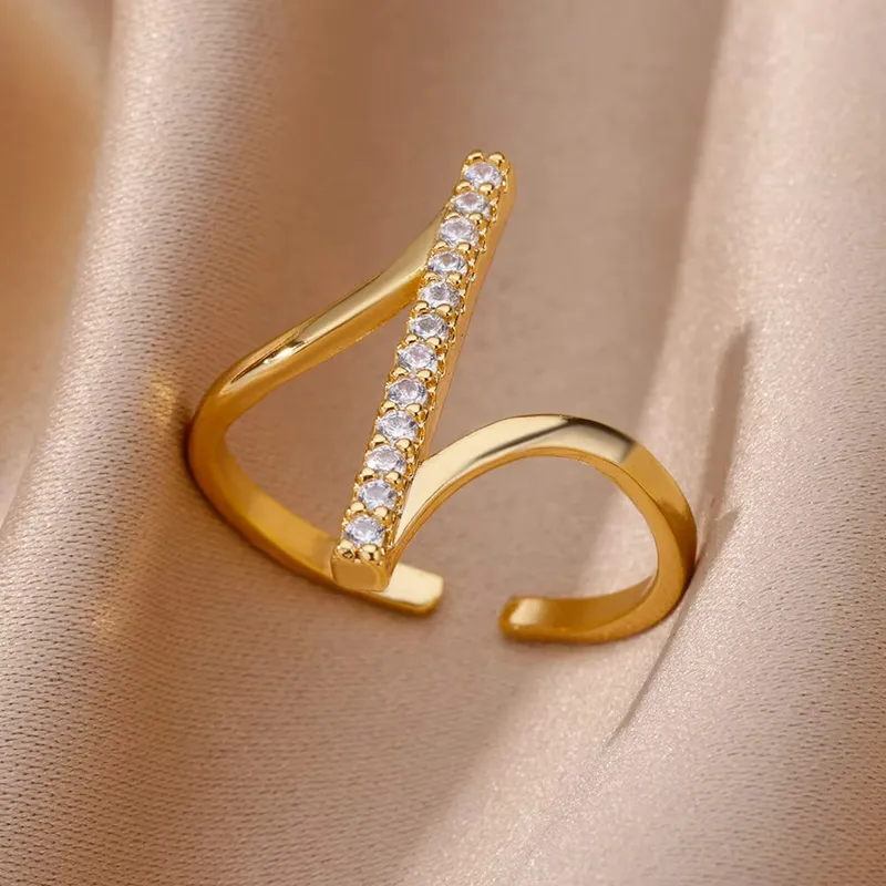 Aura minimal 18K Gold Plated Adjustable Ring