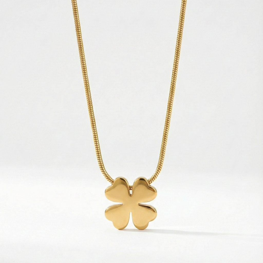 Lucky Clover Pendant Necklace