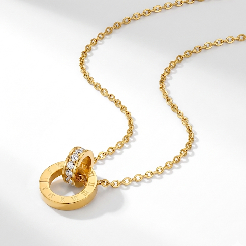 Double Ring Pendant Necklace