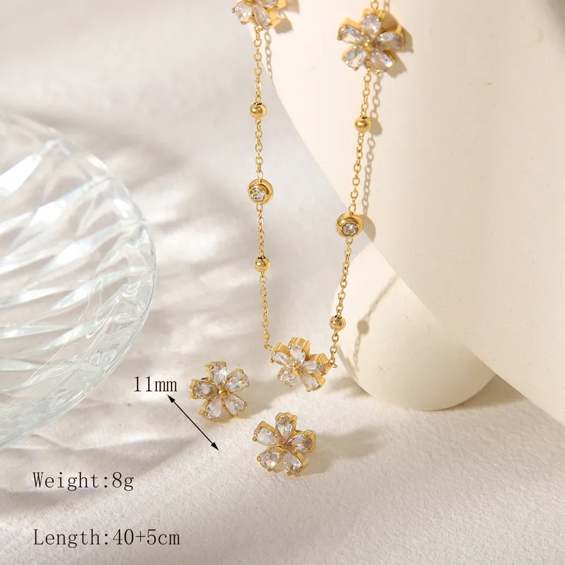 Sparkling Gold & Crystal Flower Jewelry Set