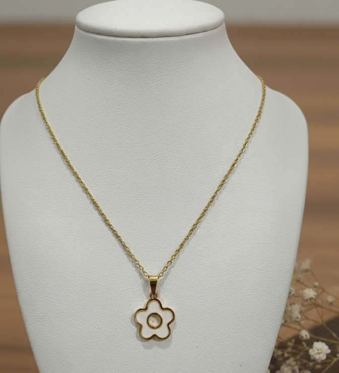 Golden Bloom Flower Necklace