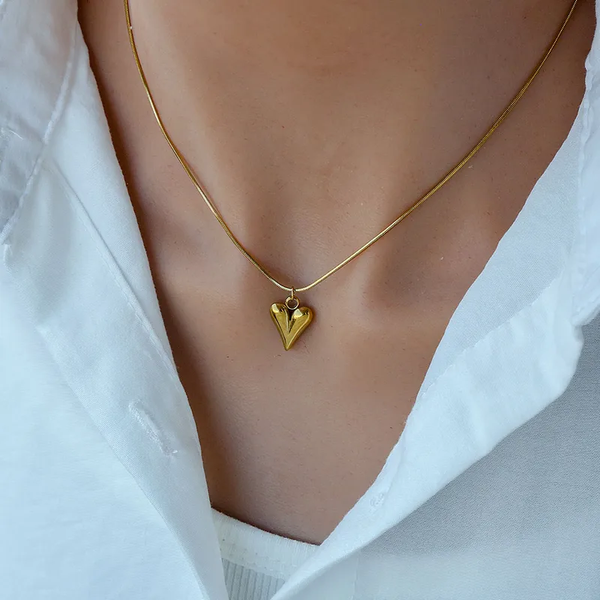 Sleek Puffed Heart Pendant Necklace