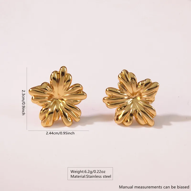 Sculpted Gold Flower Earrings