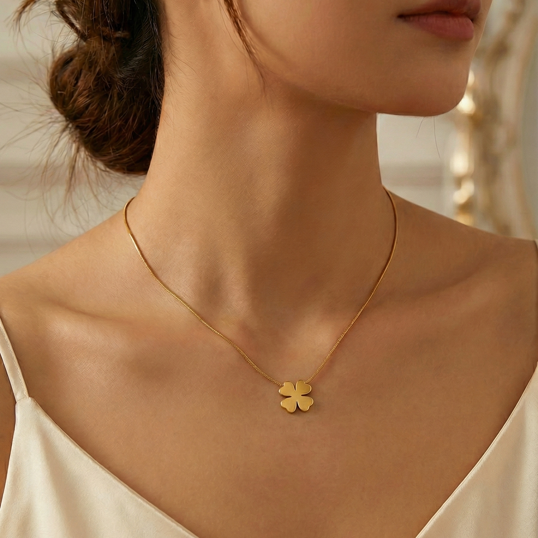 Lucky Clover Pendant Necklace